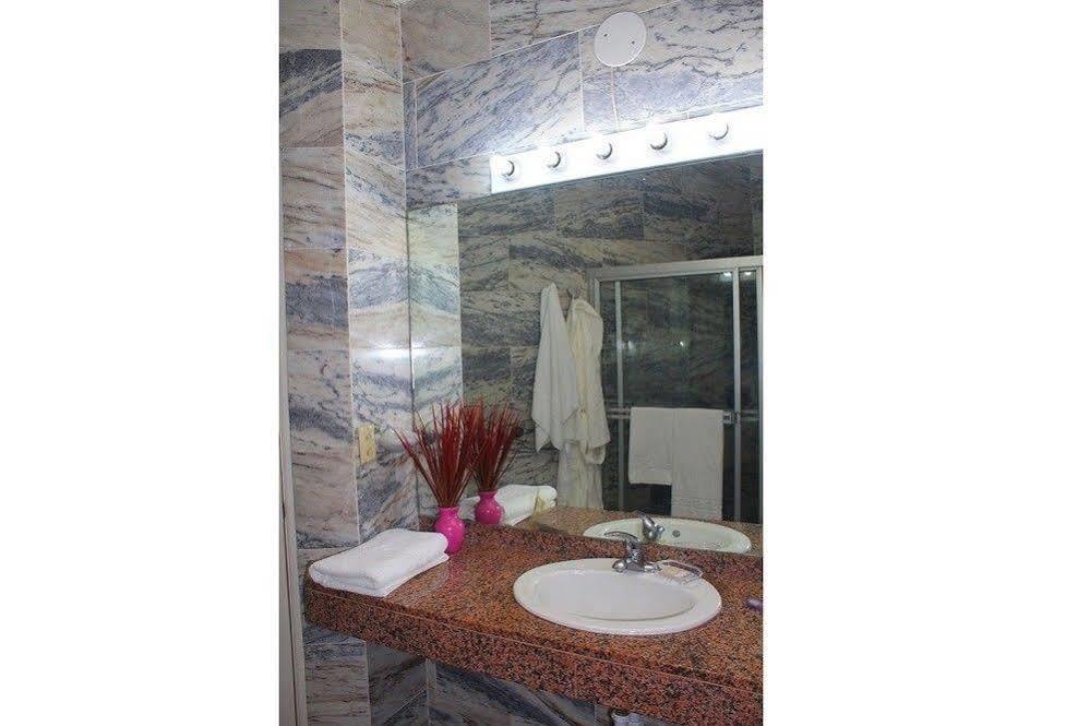 פנמה סיטי Torres De Alba Hotel & Suites מראה חיצוני תמונה