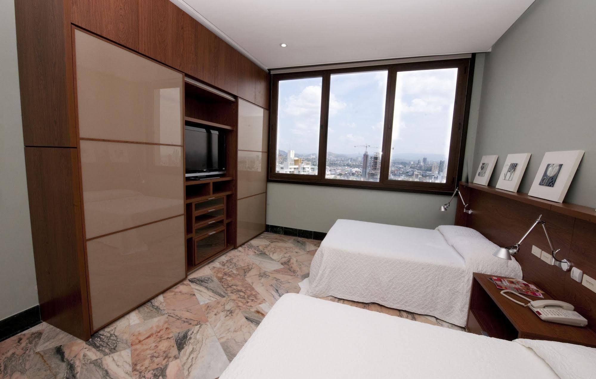 פנמה סיטי Torres De Alba Hotel & Suites מראה חיצוני תמונה